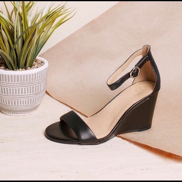 naturalizer kierra wedge sandal